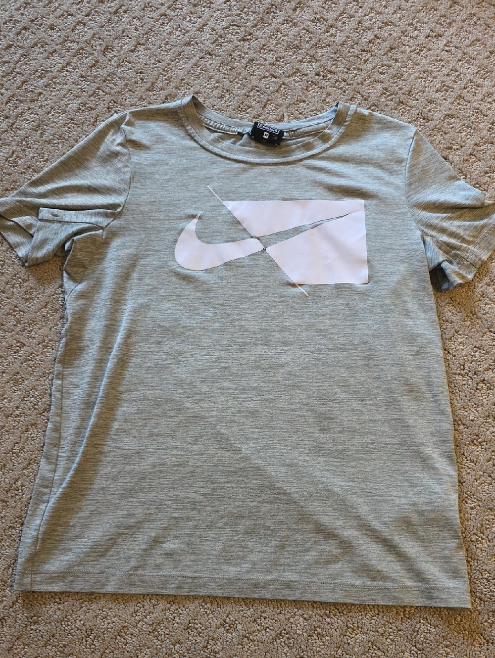 Nike Dri Fit Tee Gray Boys M